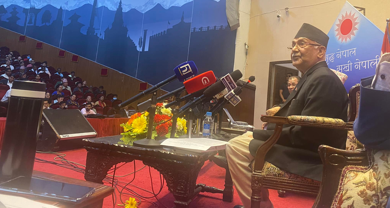 पार्टीबाट निर्वाचित जनप्रतिनिधिलाई ओलीले भने- स्थानीय चुनावभन्दा ठूलो महासंग्राम आउँदैछ